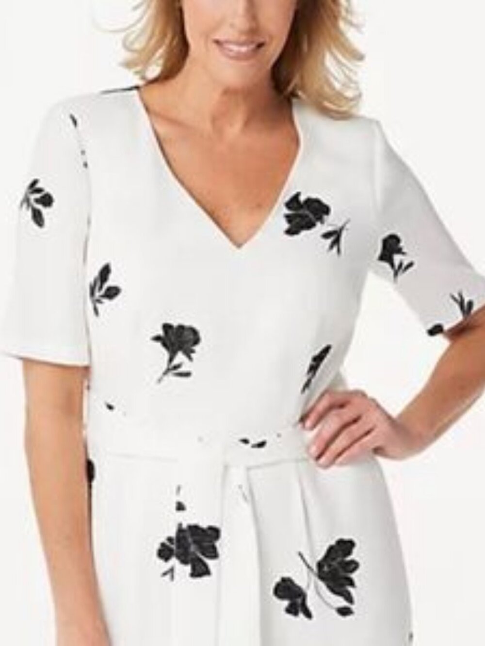Vince Camuto Elbow-Sleeve Flower Printed Jumpsuit - Picture 4 of 5